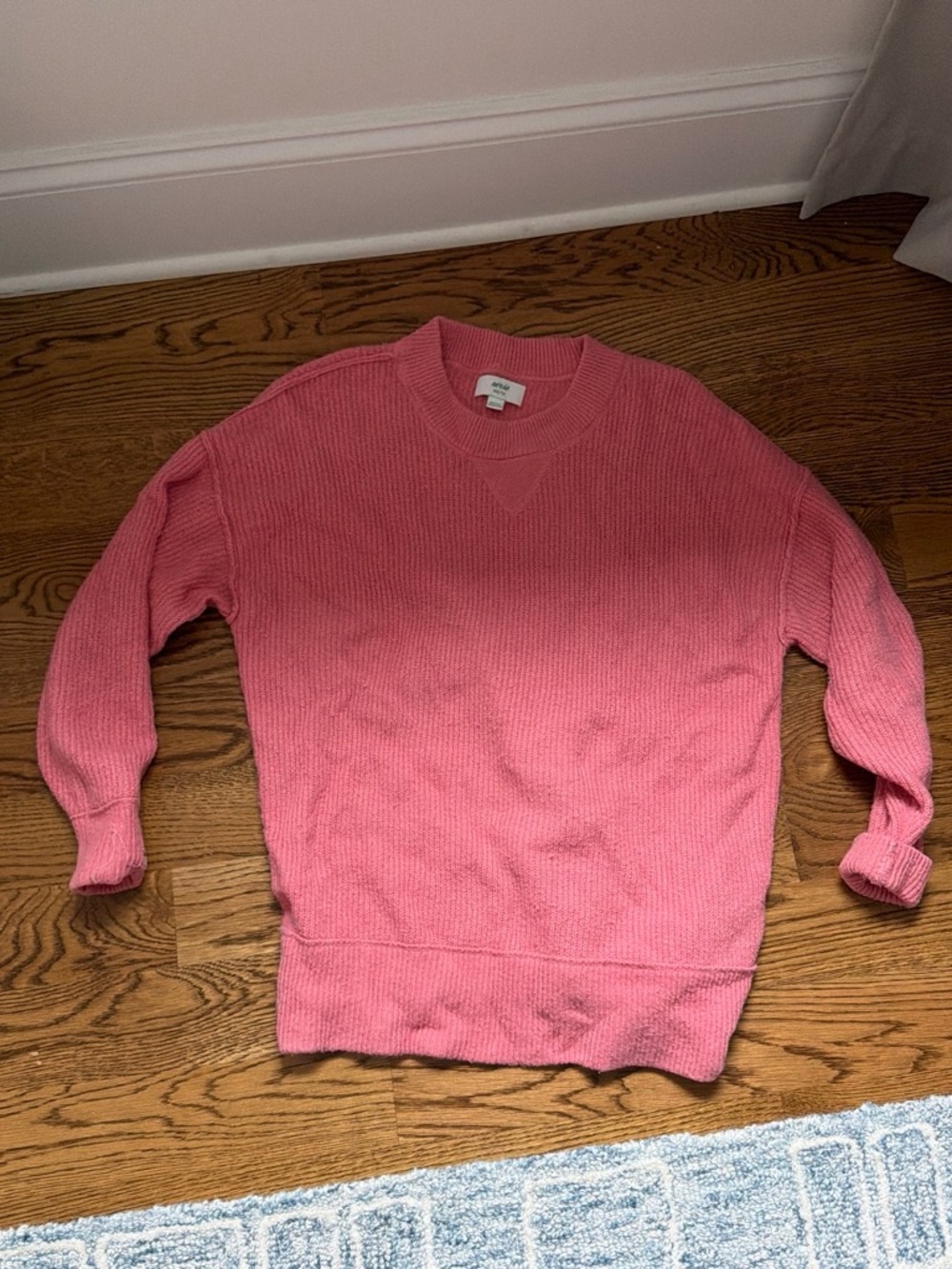 AERIE PINK CREWNECK SWEATER
